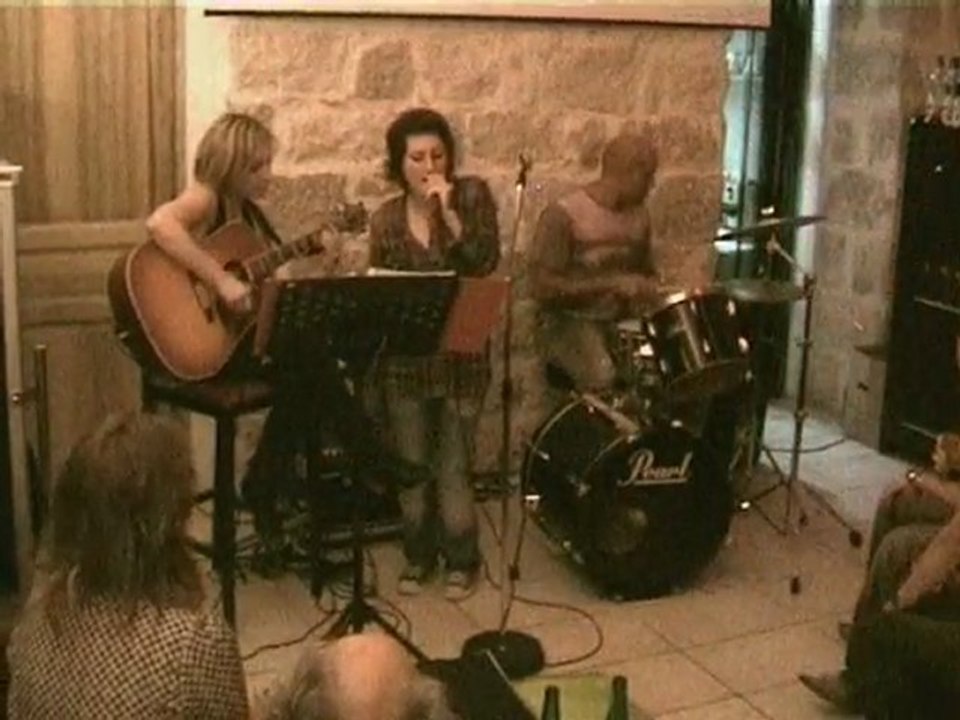 Faith So et Caro à l'Eliksir