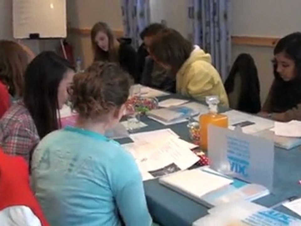 French Student learning to sing