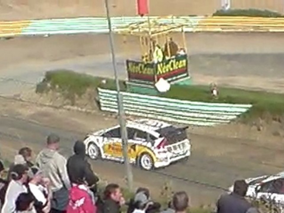 Rallycross Essay 17-18 Avril  Manche 2 D1 (filmé par Mat61)