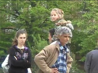 ОУ "ИВан Вазов" шества из улиците на Харманли