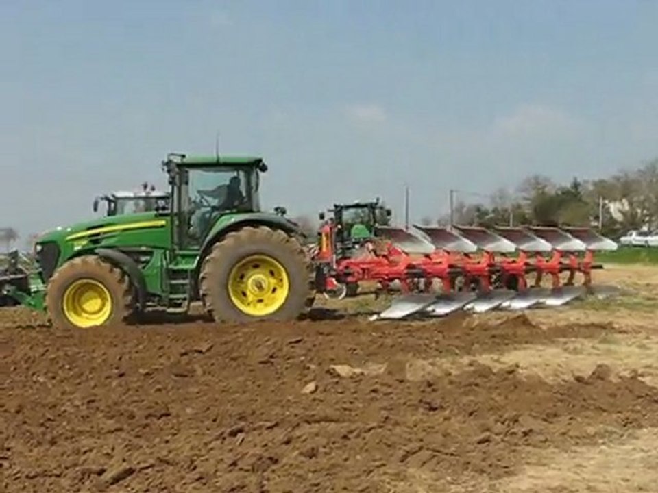 John Deere 7730 + charrue 6 corps