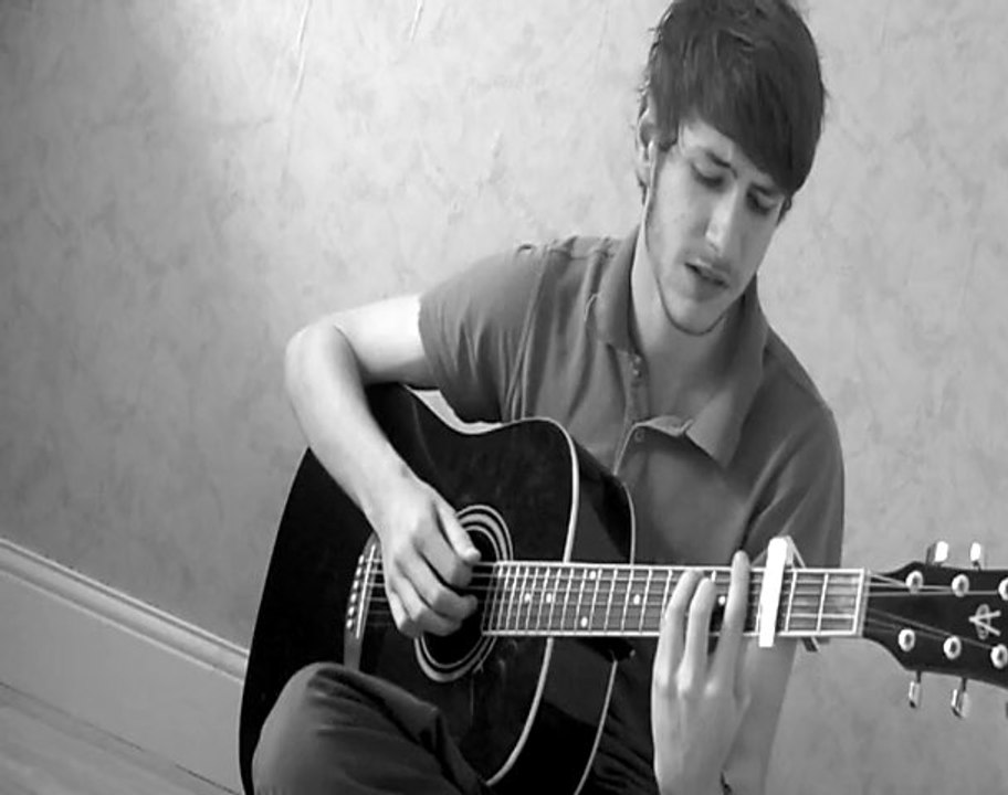 [Cover] Disturbia by Framboisier