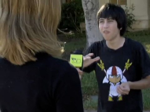 Des nuages étranges brûlent tout sur leur passage !! Skyrunn