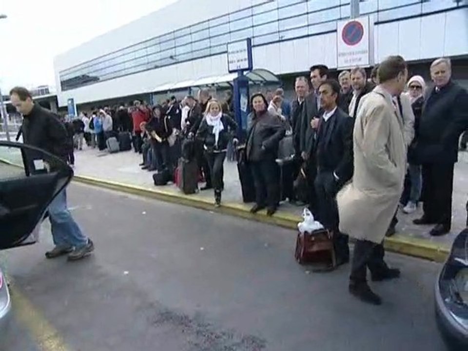 CalaisisTV:Le volcan islandais profite au trafic transmanche