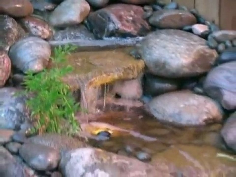 How to install a Disappearing Waterfall Part 1 | Pondliner.c