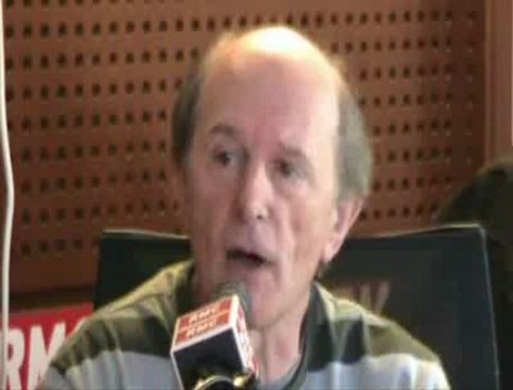 J-L Etienne raconte sa traversée du Pôle Nord en ballon