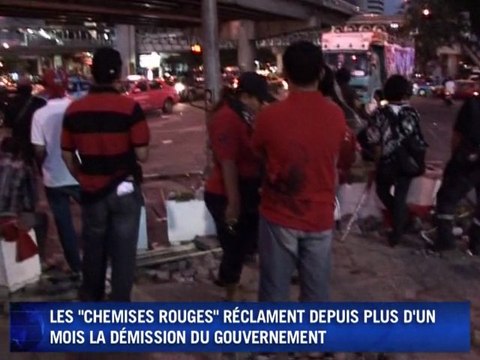 Manifestations à Bangkok: l'armée protège le quartier financier