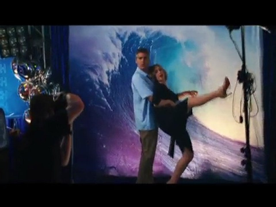 Up in the Air DVD Trailer