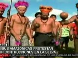 Tribus amazónicas protestan por construcciones en la selva