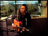 Pearl Jam's Mike McCready Performs Dead Flowers Unplugged!