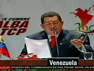 Chávez responde a Santos sobre posible ataque militar