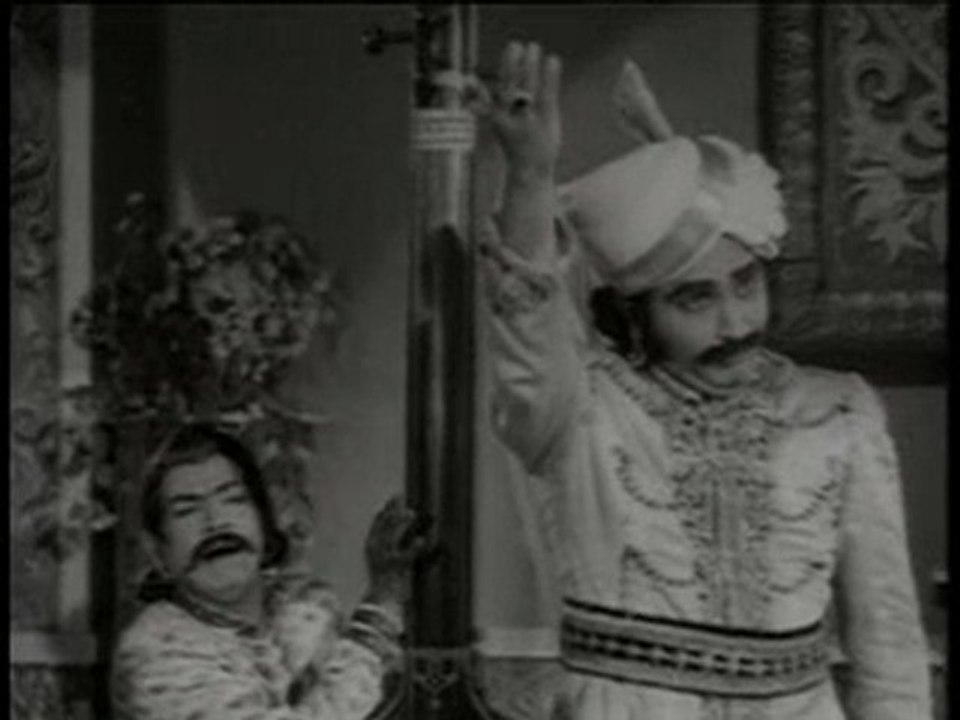 CHIKKADU DORAKADU Track 3