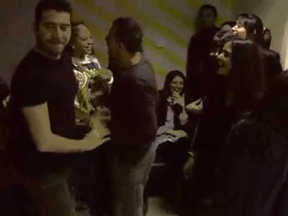 NIVEA Menergy - Dance in the office