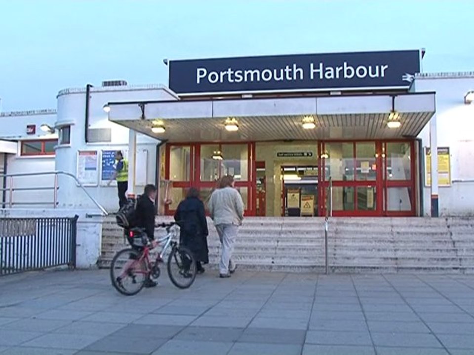 Warship rescue mission brings back stranded Britons