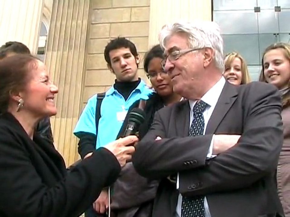 Le conseil des jeunes à l'assemblée nationale