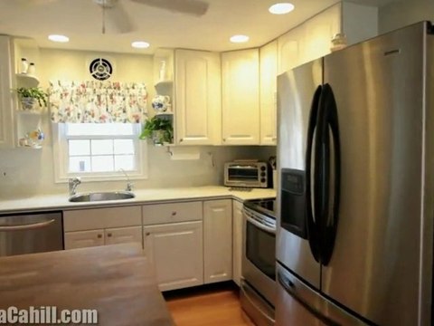 Milton, Massachusetts real estate & homes | 438 Canton Ave.