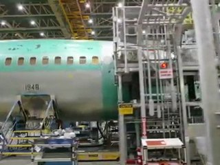 construction d'un avion en accéléré