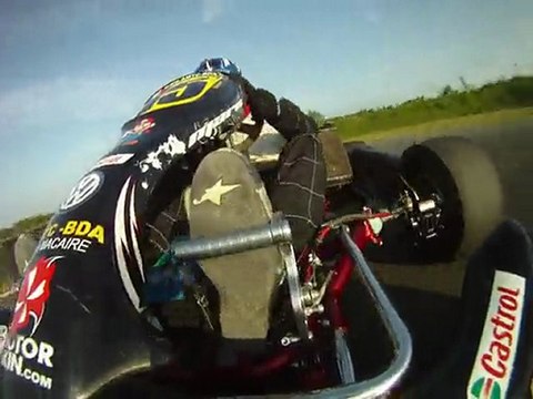 Circuit Kart X30 St Genis de Saintonge 24 4 2010