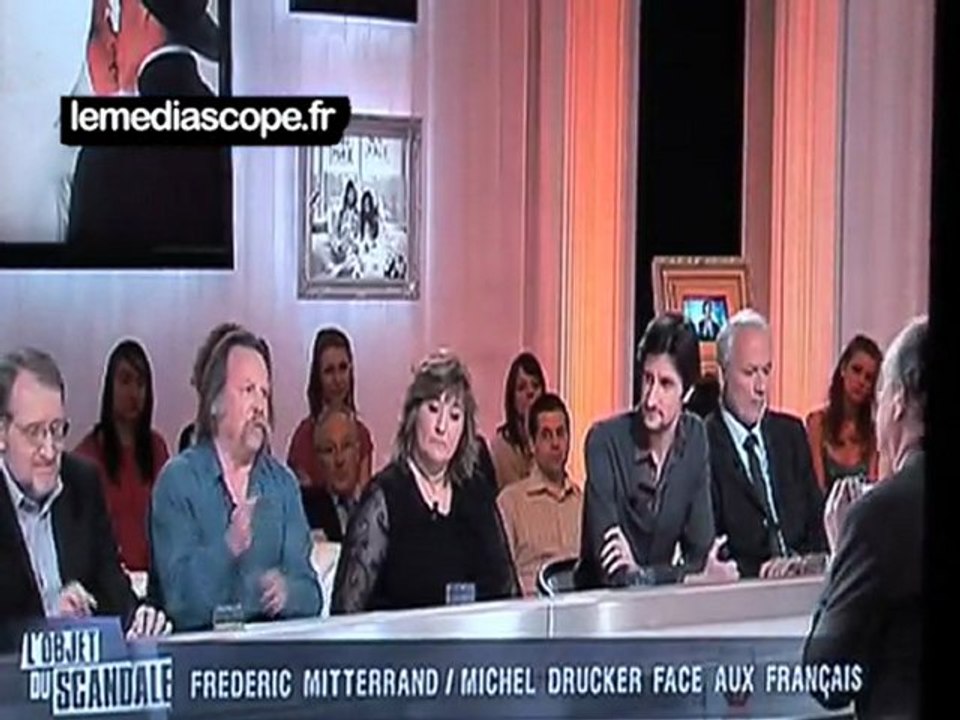 PDG France Télévisions : Drucker, F. Mitterrand chez Durand.