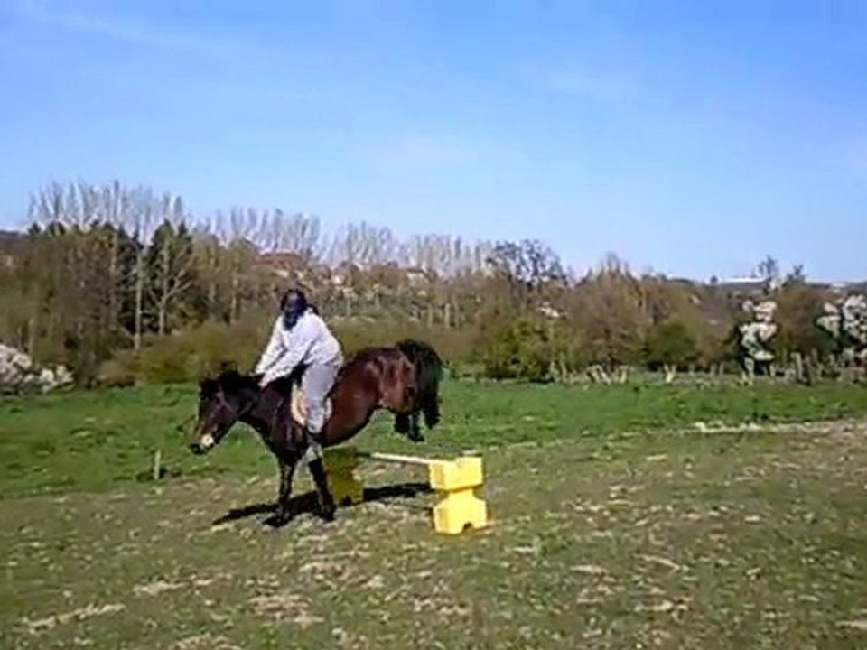 Eclipse a l'obstacle le 22-04-10