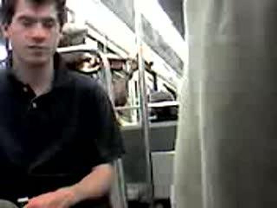 Music dans le metro!
