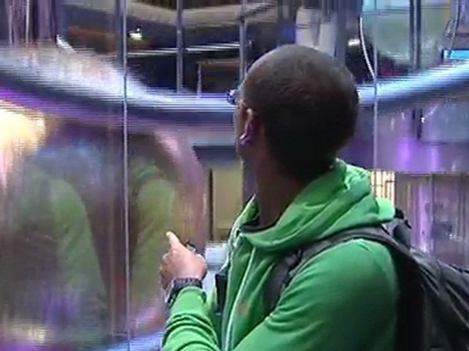 CRUISE SHIP ARRIVES IN SPAIN TO PICK UP 2,000 STRANDED BRITS