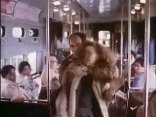 Code of Silence - Sale temps pour un flic (1985)