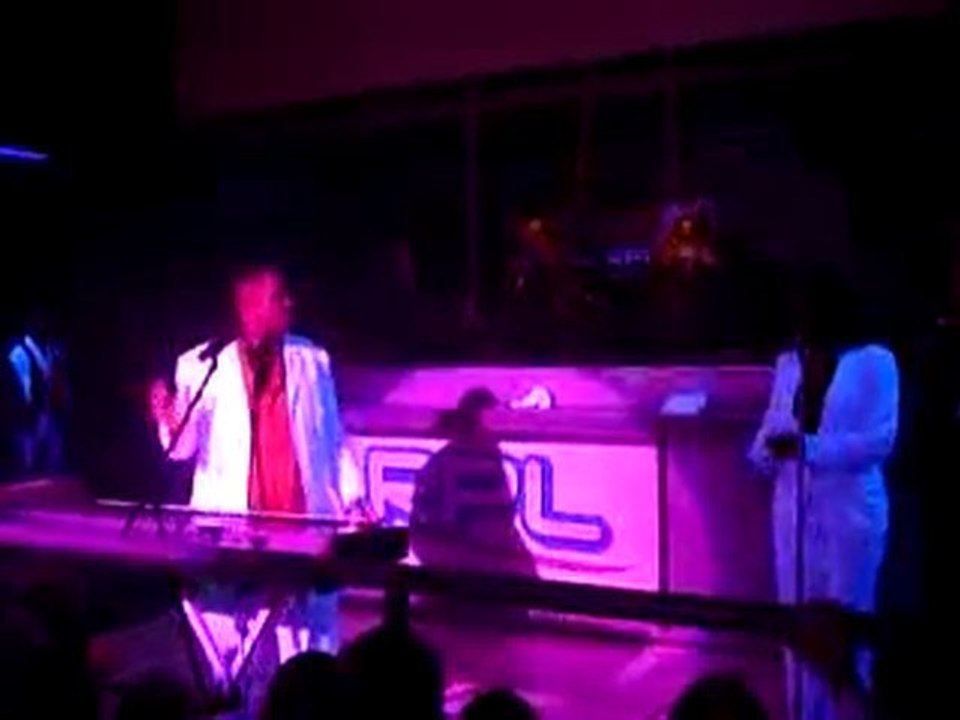 Kashif - Say something love (Live 2010)