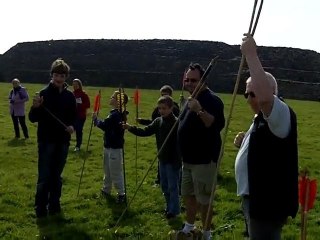 Plouézoc'h. Multiples animations au Cairn de Barnenez