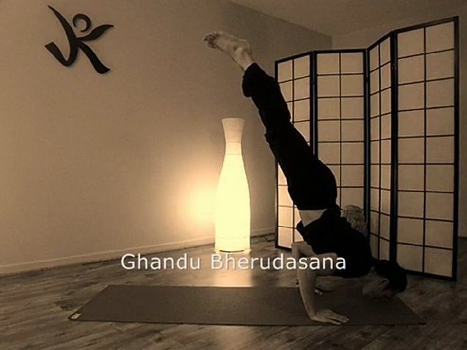 Ghandu Bherudasana - yoga ashtanga vinyasa - Julien Levy
