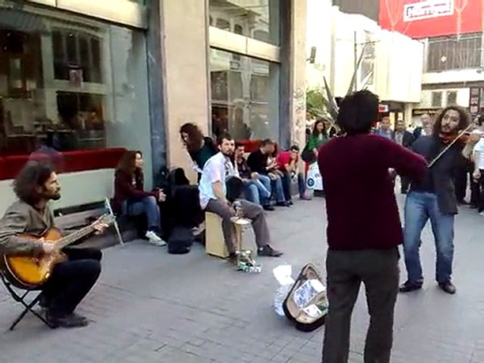 NIVEA Menergy - çılgın kemanistler