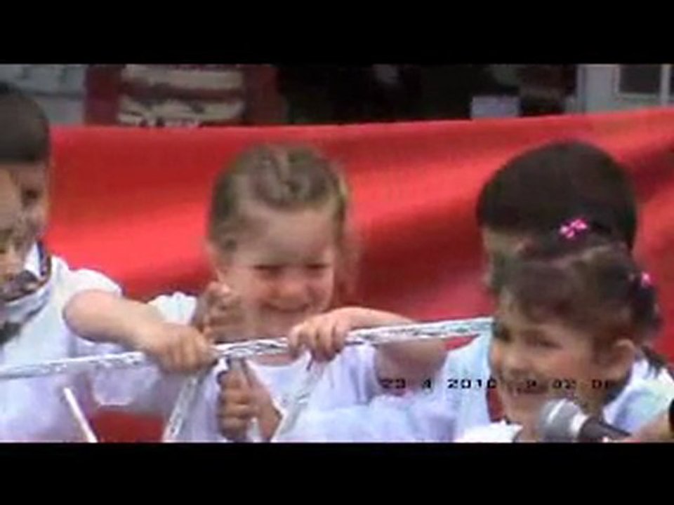 23 NİSAN Y. TÜRKOĞLU İLKÖĞRETİM ANA SINIFI BAYRAK ŞİİRİ 2010