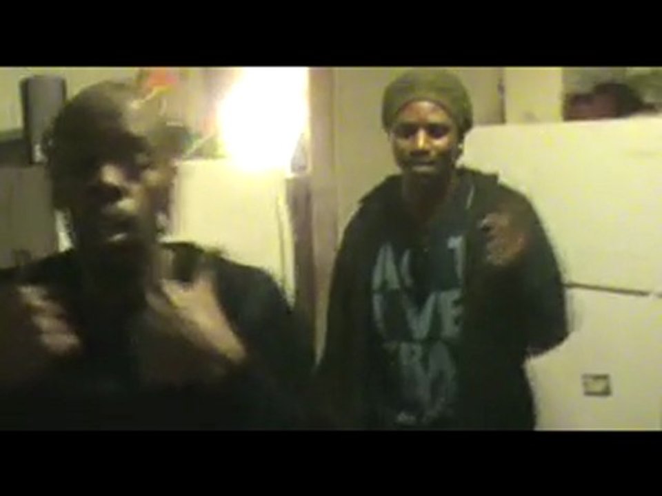 RAPPIN 4'TAY CALL ME V-LAUNCE