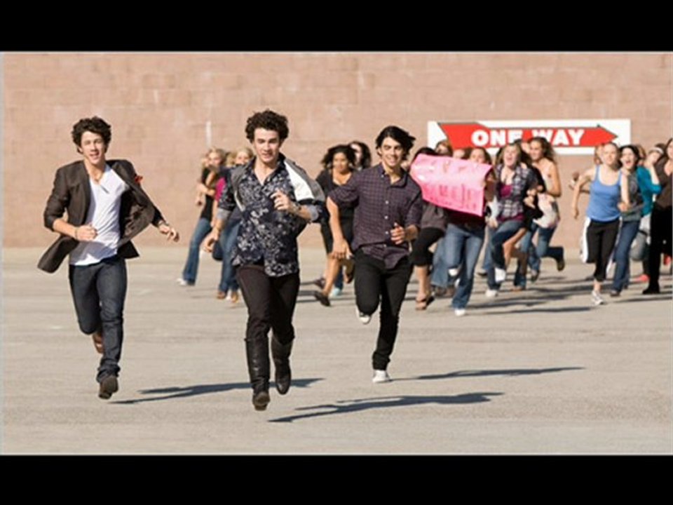 Jonas Brothers The 3D Concert Experience (2009)  Part 1 of 1