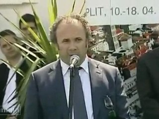 Kerum: Puka san, ne moš' više trpit' tog kretena, nikako!