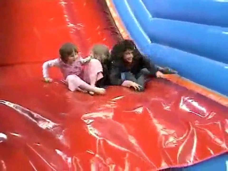 CLIP 100 CHEVAUX SUR L HERBE  DIMANCHE APRES MIDI