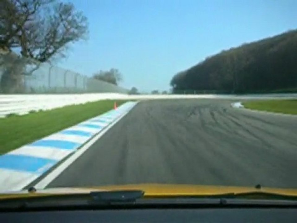 clio rs trophy circuit du laquais 18/04/10