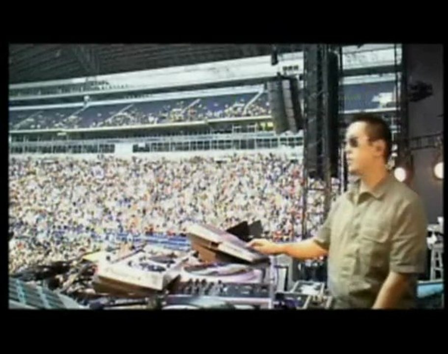LINKIN PARK CRAWLING LIVE
