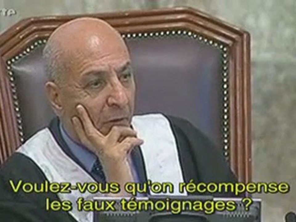 Saddam Hussein - Le Procés  3 4