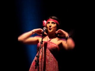 Extrait du spectacle de Jessica Cohen "chante pour rire" HD