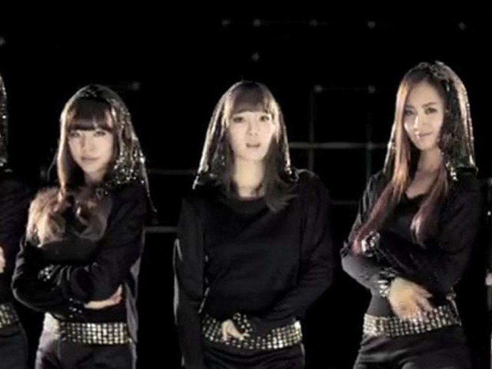 SNSD-Run-Devil-Run-avi