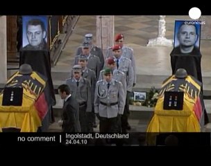 Video herunterladen: Funeral service for four German soldiers killed in...