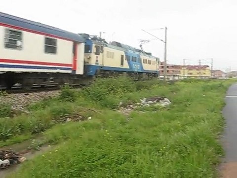 E43000 lokomatif tren gebze