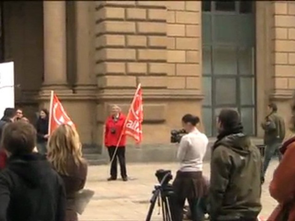 manifestation devant la bousre de Frankfurt %ATTAC