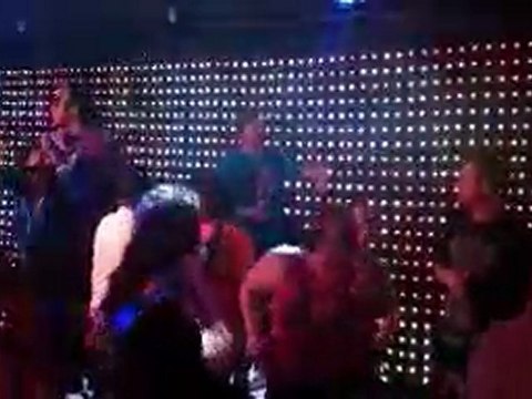 100mm pitch Showvision LED flexible video curtain