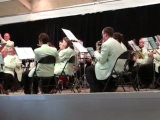 La Musique du Grand Lucé en concert: Hot Stuff