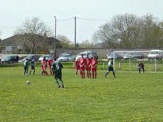 Moyenvic - Rémilly, deuxième division, coup franc d'Olivier