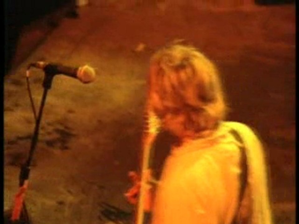 NIRVANA BEEN A SON LIVE