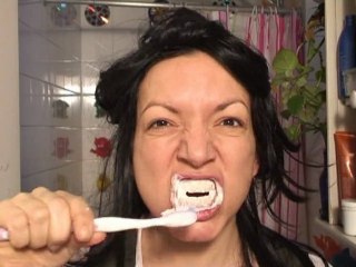 Complètement scotché... ou presque !