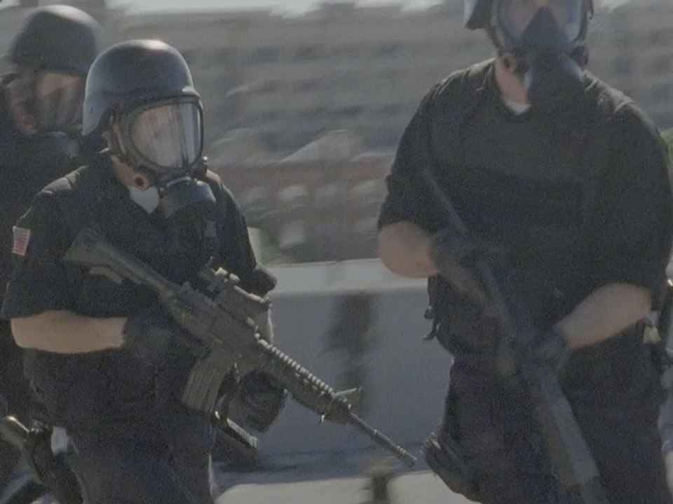 M.I.A - BORN FREE VIDEO OFFICIAL (real and explicit version)